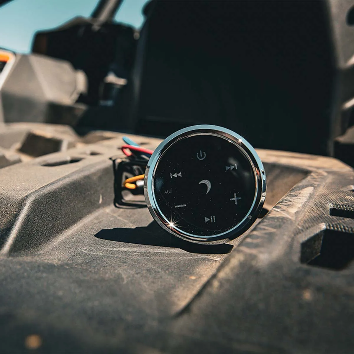 DABTR10 - Motorsport Bluetooth Controller and Receiver