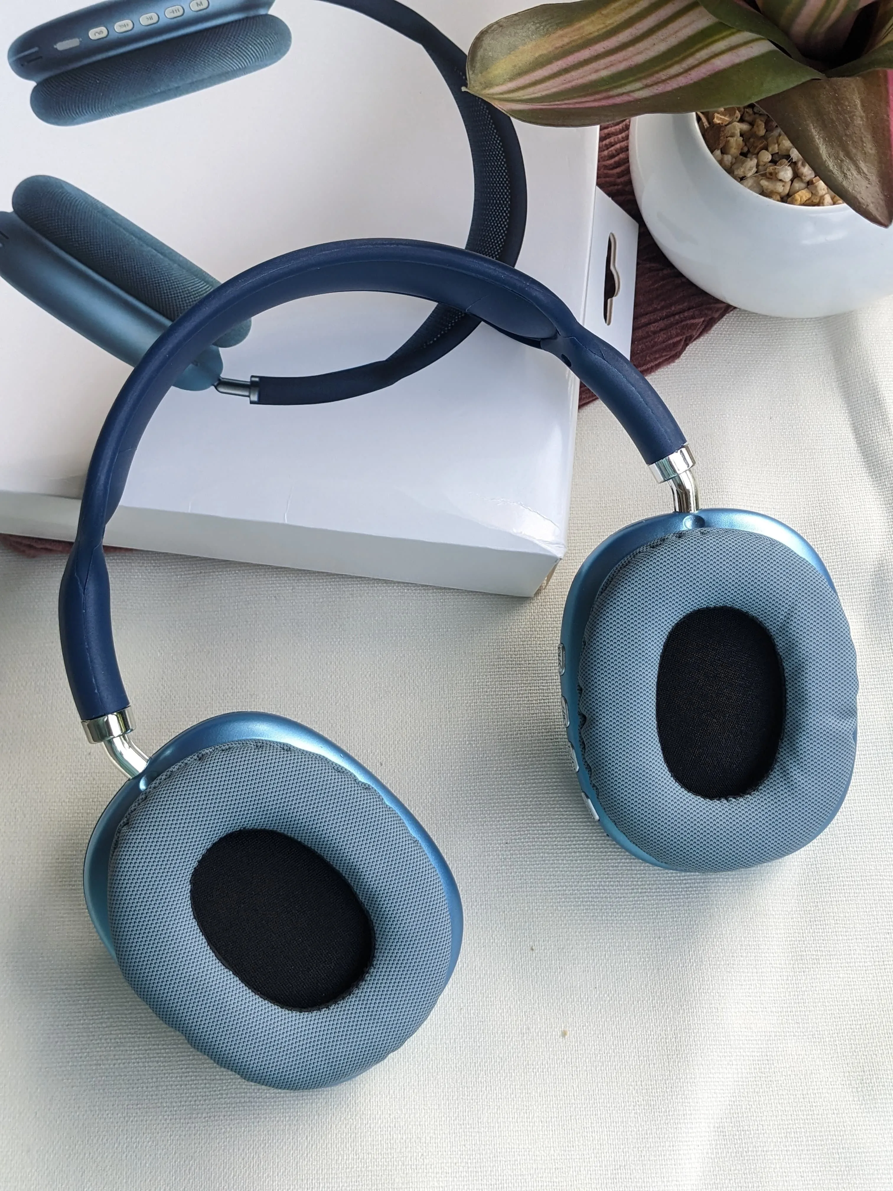P9 Wireless Bluetooth Headphones (Apple Airpods Max)