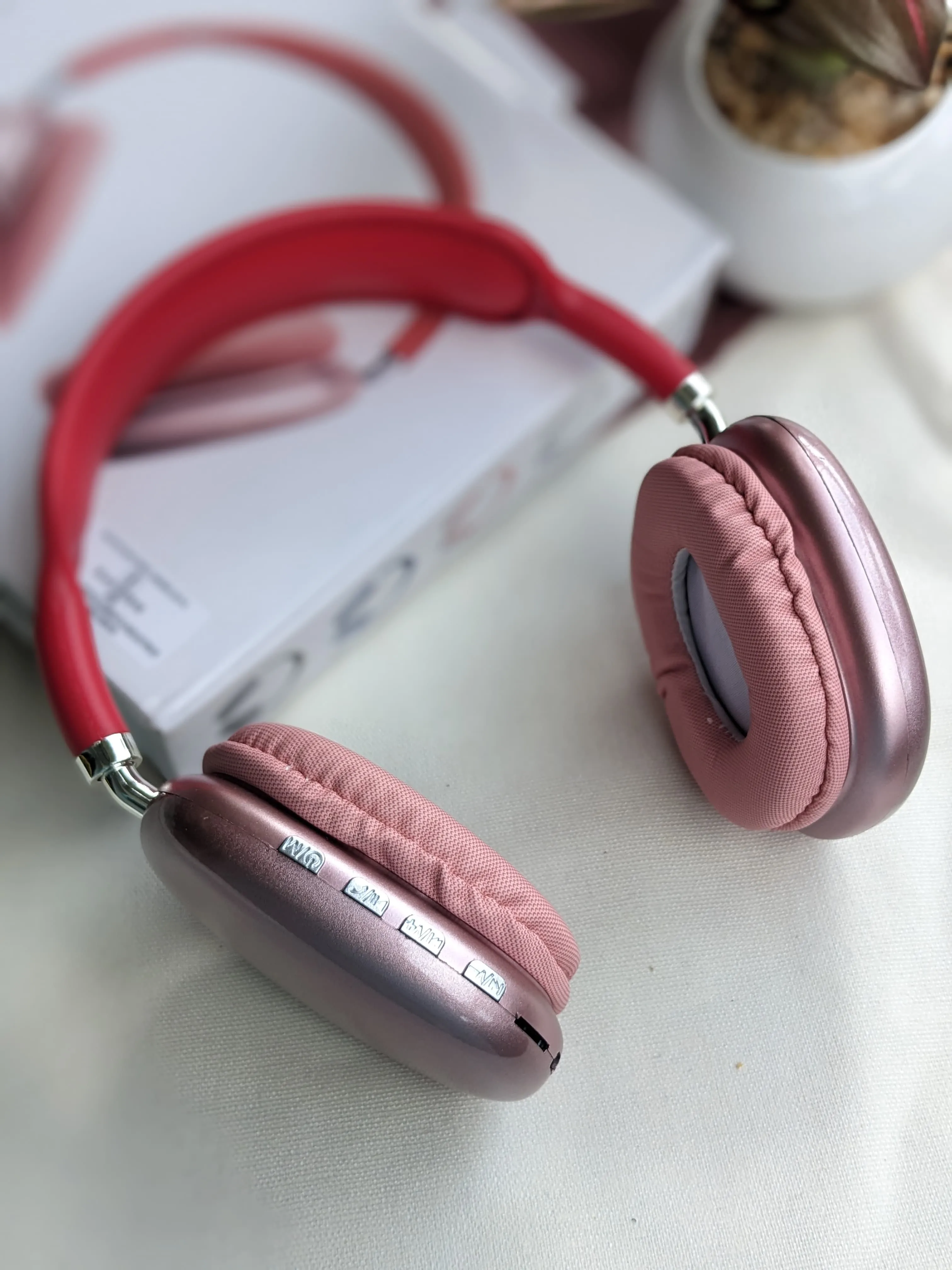 P9 Wireless Bluetooth Headphones (Apple Airpods Max)
